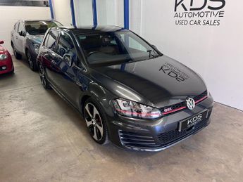 VOLKSWAGEN GOLF 2.0 TSI BlueMotion Tech GTI Performance