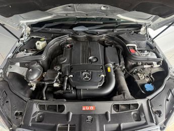 MERCEDES-BENZ C CLASS 1.8 C180 BlueEfficiency SE