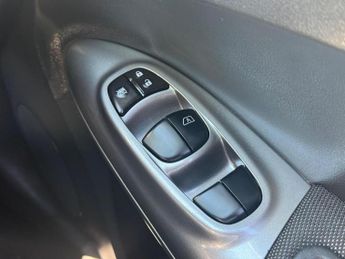 NISSAN JUKE 1.6 Tekna Euro 5 (s/s) 5dr