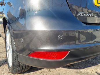 FORD FOCUS 1.0 T EcoBoost Titanium X