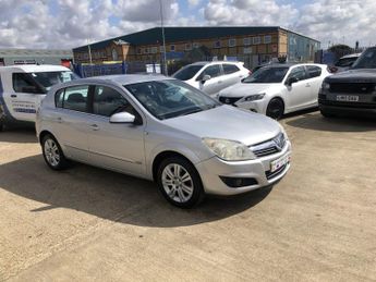 VAUXHALL ASTRA 1.8 i 16v Design