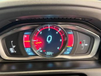 VOLVO XC60 2.4 D4 R-Design Lux Nav AWD Euro 5 (s/s) 5dr