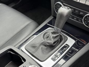 MERCEDES-BENZ C CLASS 1.6 C180 Executive SE