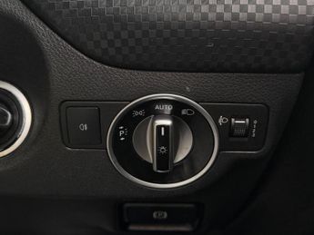 MERCEDES-BENZ A CLASS 1.5 A180d Sport 7G-DCT Euro 6 (s/s) 5dr