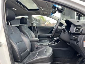 KIA NIRO 1.6 GDi 4