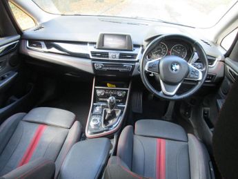 BMW 2 SERIES GRAN TOURER 1.5 216d Sport Gran Tourer - Pearl White - 7 Seats - Sat Nav - F