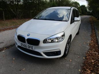 BMW 2 SERIES GRAN TOURER 1.5 216d Sport Gran Tourer - Pearl White - 7 Seats - Sat Nav - F
