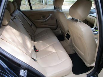BMW 3 SERIES 2.0 320d SE Touring - Auto - Beige Leather - 7 Services
