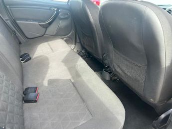 DACIA DUSTER 1.5 Laureate dCi 110 4x4