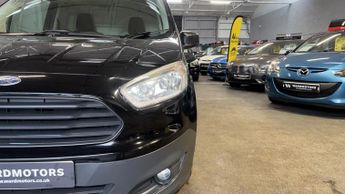 FORD TRANSIT COURIER 1.5 TDCi Trend Diesel Black 5dr SATNAV+NO VAT+CLEAN+WORK READY