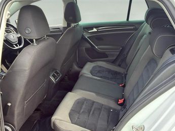 VOLKSWAGEN GOLF 2.0 TDI BlueMotion Tech GT DSG Euro 5 (s/s) 5dr