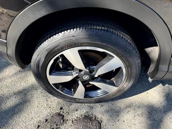 NISSAN QASHQAI 1.2 DIG-T N-Connecta