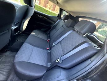 NISSAN QASHQAI 1.2 DIG-T N-Connecta