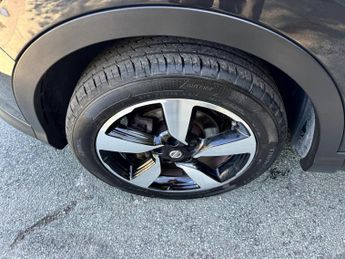 NISSAN QASHQAI 1.2 DIG-T N-Connecta