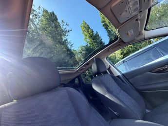 NISSAN QASHQAI 1.2 DIG-T N-Connecta