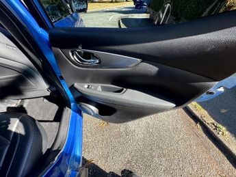 NISSAN QASHQAI 1.2 DIG-T Tekna+