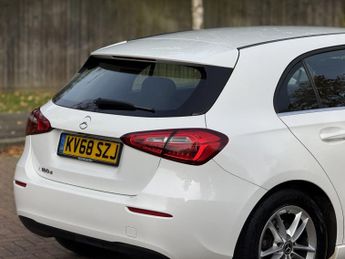 MERCEDES-BENZ A CLASS 1.5 A180d SE