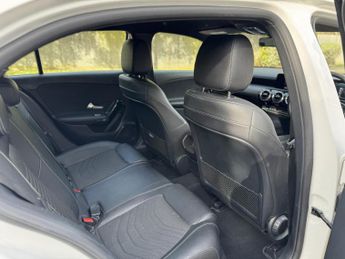 MERCEDES-BENZ A CLASS 1.5 A180d SE