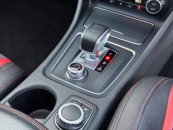 MERCEDES-BENZ CLA 2.0 CLA45 AMG