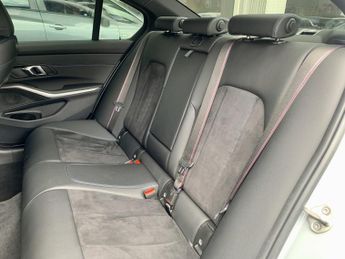 BMW 3 SERIES 2.0 320i M Sport Saloon