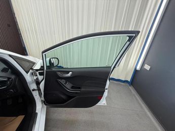 FORD FIESTA 1.1 Ti-VCT Zetec Euro 6 (s/s) 5dr