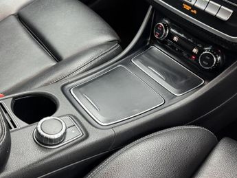 MERCEDES-BENZ A CLASS 1.6 A180 Sport