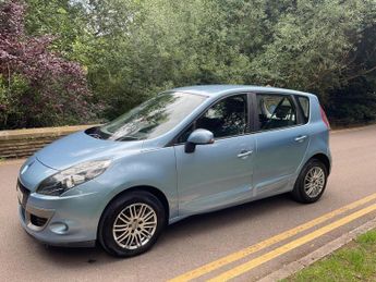 RENAULT SCENIC 1.5 dCi Expression Euro 5 5dr
