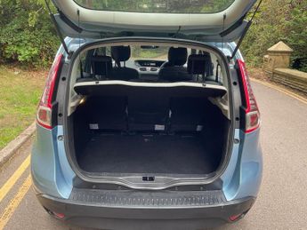RENAULT SCENIC 1.5 dCi Expression Euro 5 5dr