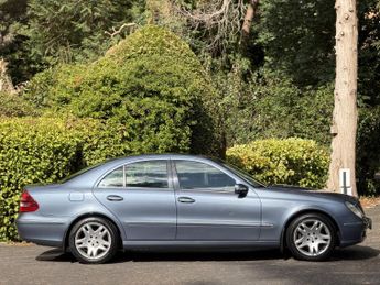 MERCEDES-BENZ E CLASS 2.6 E240 Elegance