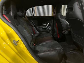 MERCEDES-BENZ A CLASS 2.0 A35 AMG SpdS DCT 4MATIC Euro 6 (s/s) 5dr