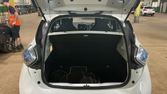 RENAULT ZOE Dynamique Intens Electric Automatic White 5dr LOWTAX+SATNAV+11 S
