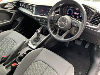 AUDI A1 1.0 TFSI 30 Sport