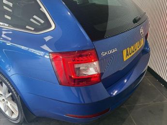 SKODA OCTAVIA 1.5 TSI ACT SE L