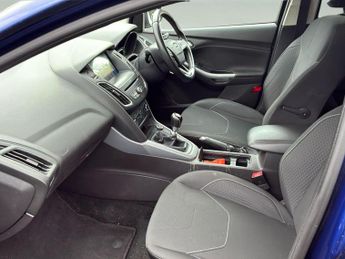 FORD FOCUS 1.0T EcoBoost Zetec Edition Euro 6 (s/s) 5dr