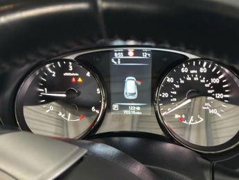 NISSAN X-TRAIL 1.6 dCi Tekna XTRON Euro 6 (s/s) 5dr