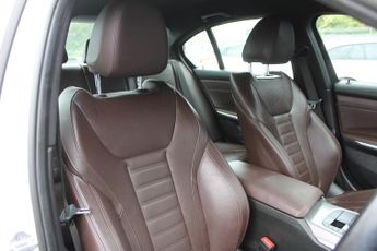BMW 3 SERIES 2.0 318i M Sport Saloon