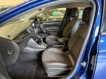 VAUXHALL ASTRA 1.5 Turbo D SRi Nav
