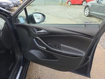 VAUXHALL ASTRA 1.4 i Turbo Elite