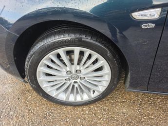 VAUXHALL ASTRA 1.4 i Turbo Elite