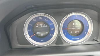 VOLVO XC60 2.0 D3 R-Design Geartronic Euro 5 5dr