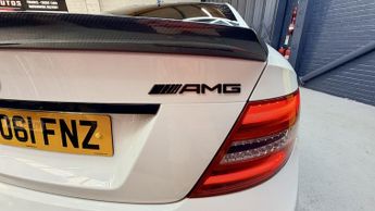 MERCEDES-BENZ C CLASS 6.3 C63 V8 AMG Edition 125