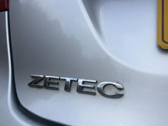 FORD FIESTA 1.4 Zetec