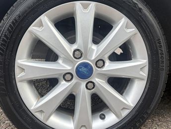 FORD FIESTA 1.4 Zetec