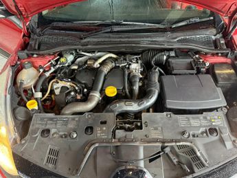 RENAULT CLIO 1.5 dCi Dynamique MediaNav