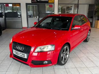 AUDI A3 2.0 TFSI Black Edition (CAT S)
