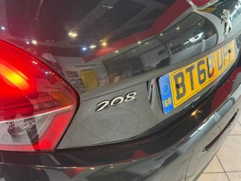 PEUGEOT 208 1.5 BlueHDi Tech Edition