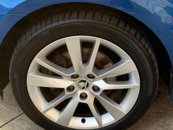 SKODA OCTAVIA 1.5 TSI ACT SE L