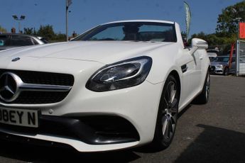 MERCEDES-BENZ SLC 2.1 SLC250d AMG Line