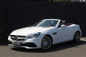 MERCEDES-BENZ SLC 2.1 SLC250d AMG Line
