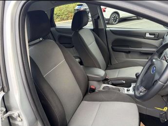 FORD FOCUS 1.6 Zetec